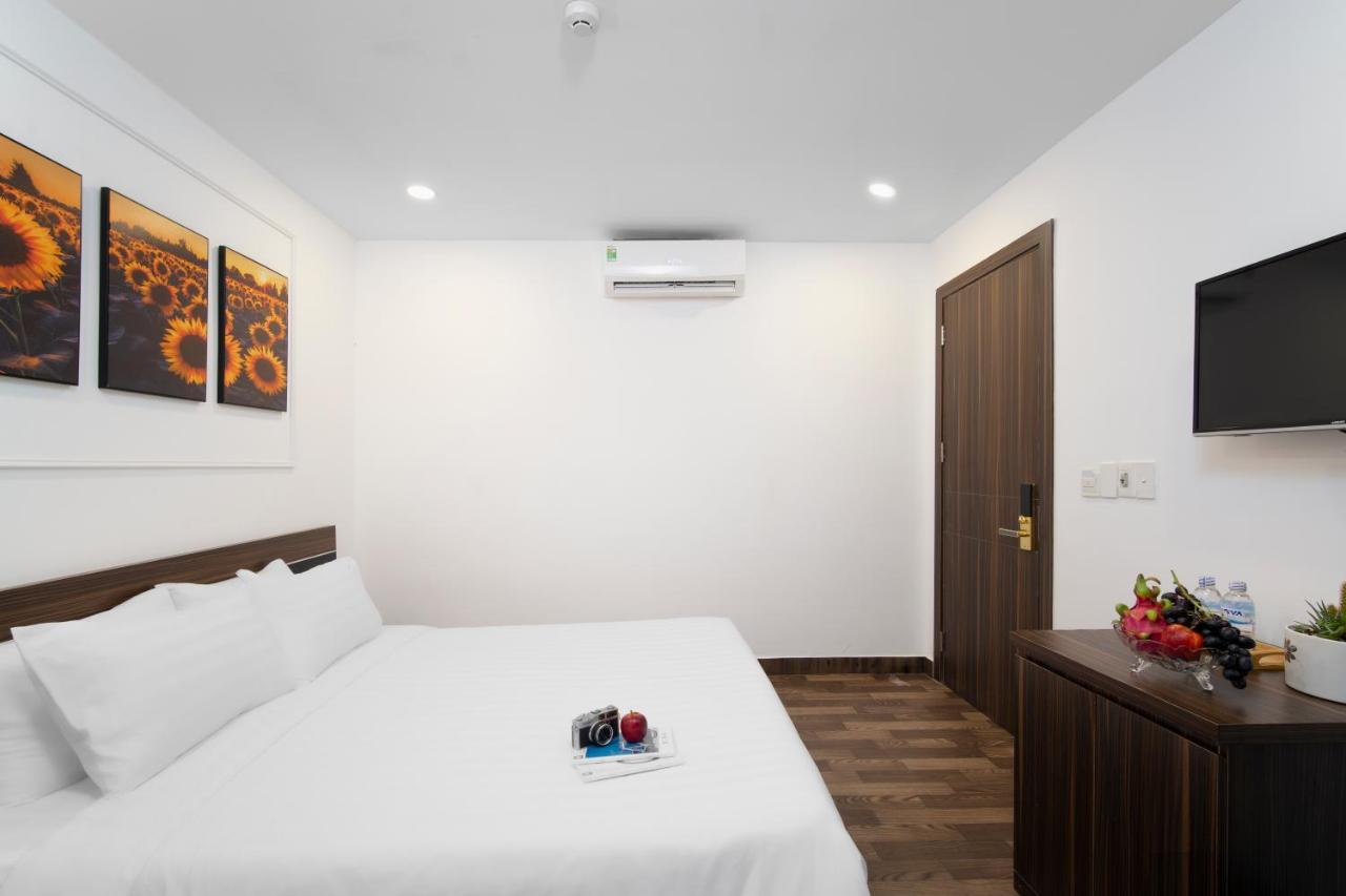 Aoa Danang Beach Hotel Екстериор снимка